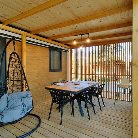 Mobile Home Tonka Biograd Na Moru Exterior photo